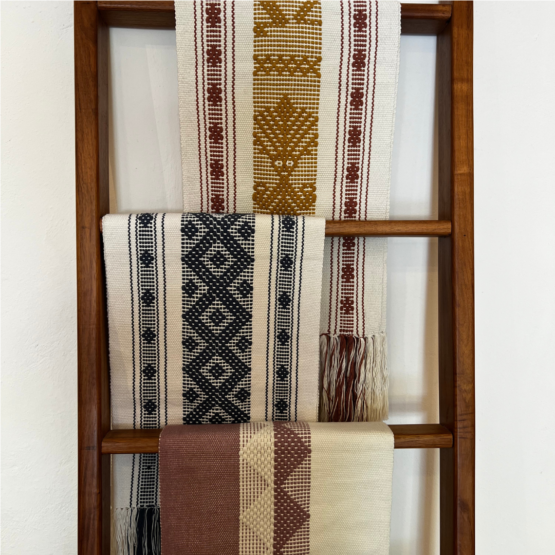 Caminos de Mesa Telar - Sakal Macramé