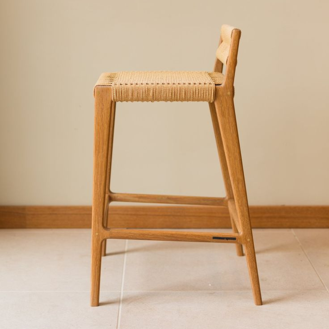Banco de Barra Oma - Sakal Macramé