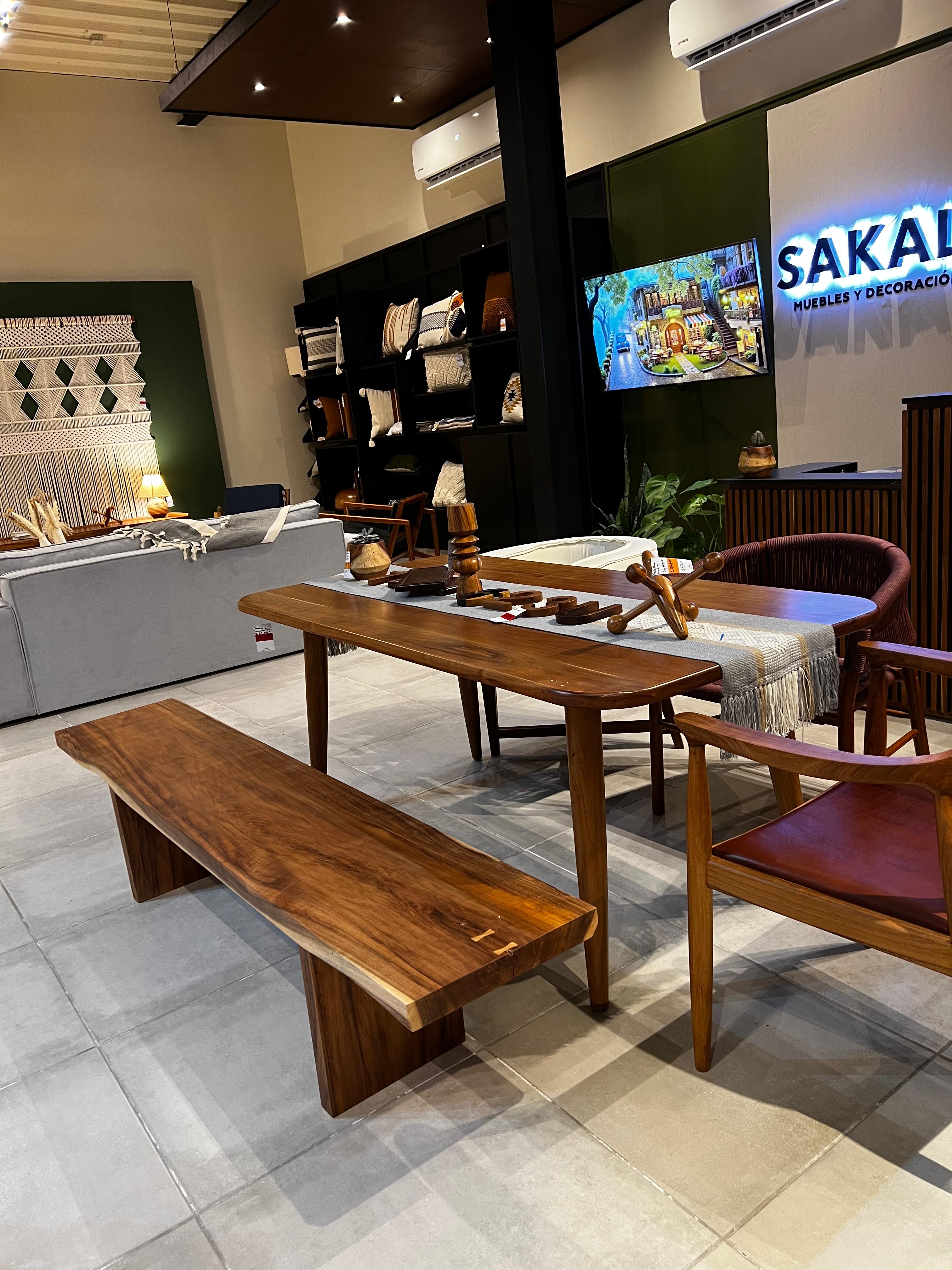 Banca Siena - Sakal Macramé