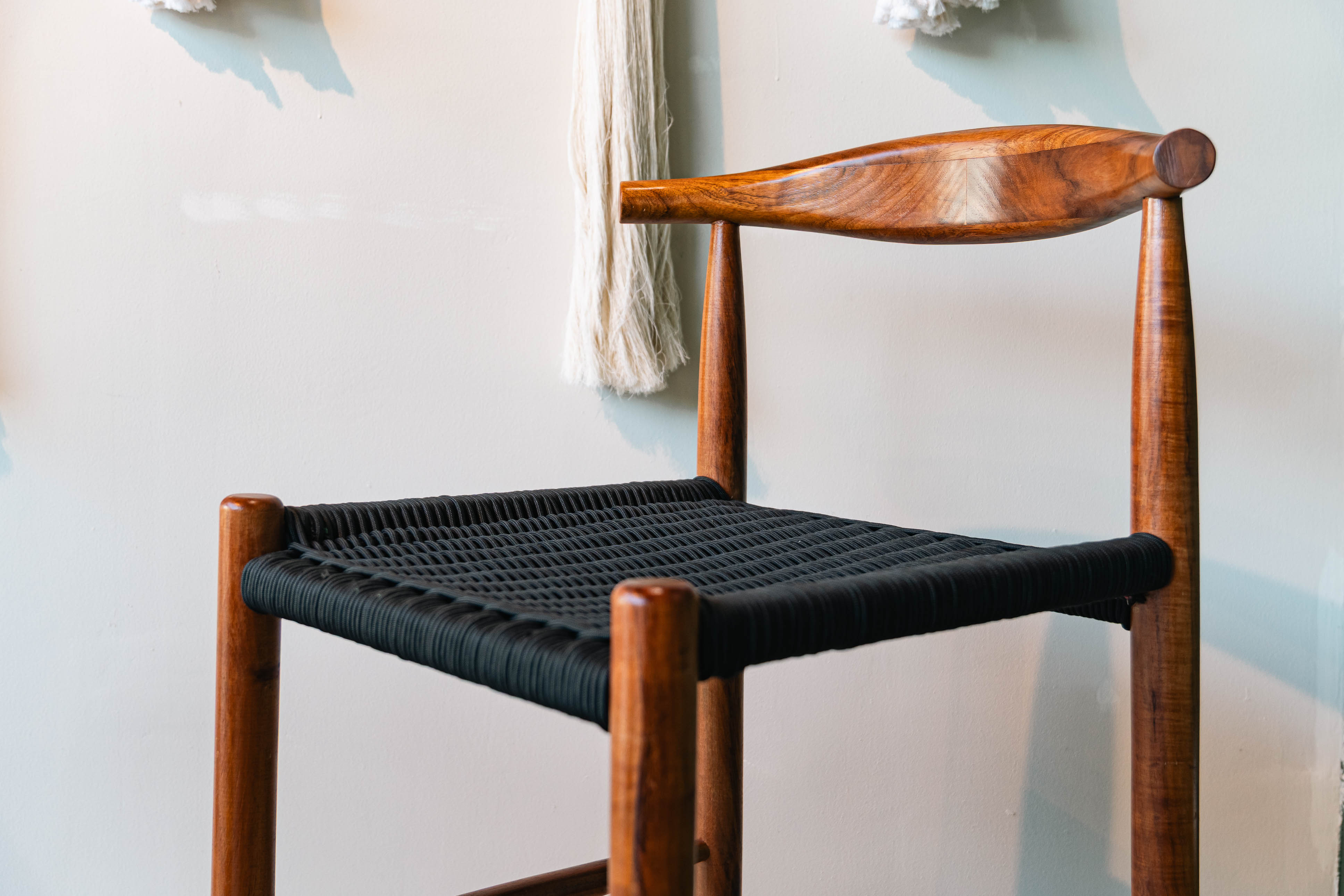 Banco de barra Roma - Sakal Macramé